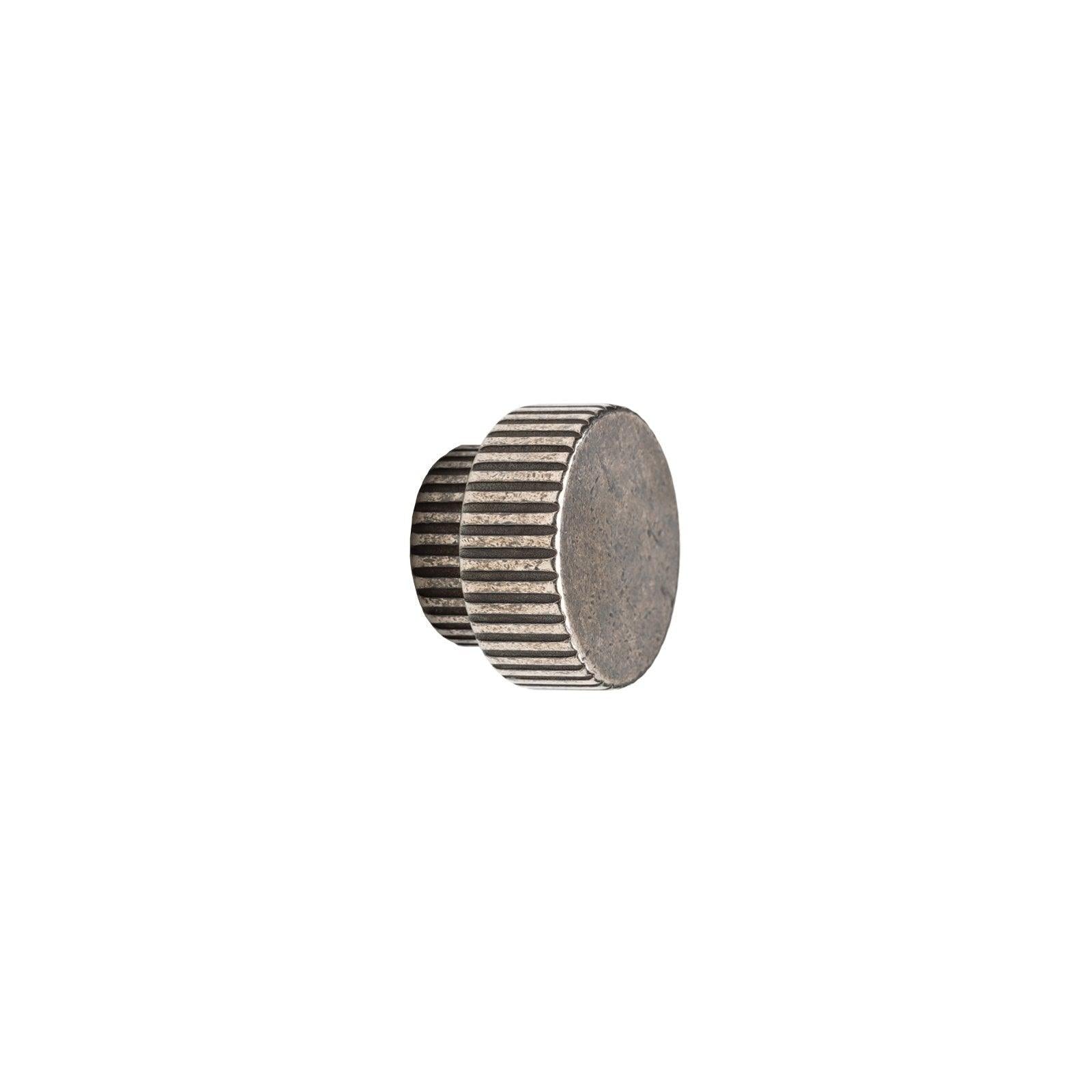 CK10017 - 1 5/8" Flute Large Cabinet Knob