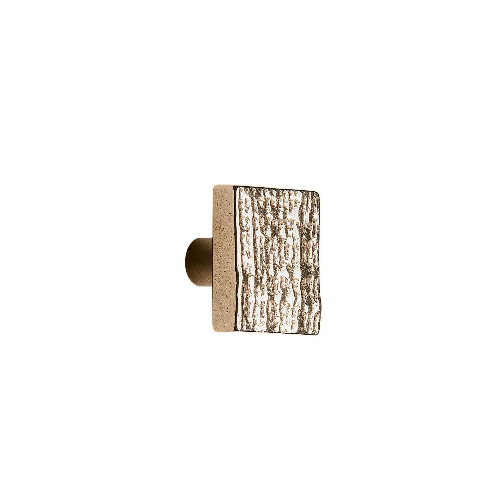 CK105 - 1 1/2" Edge Square Cabinet Knob
