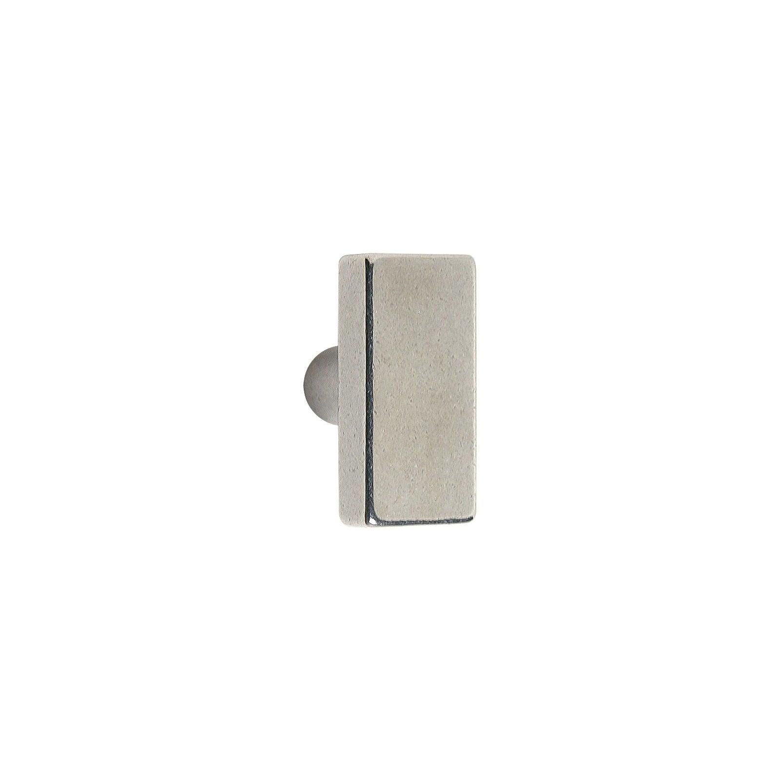 CK241 - 3/4" x 1 9/16" Bar Cabinet Knob - {{ show.name }}